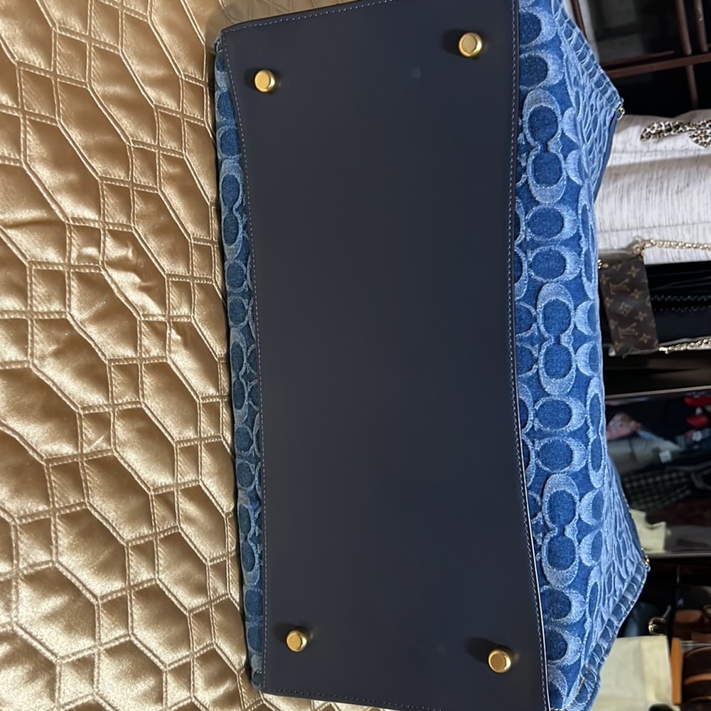 DENIM COACH FIELD TOTE SIGNATURE TOTE 40 IN  (UNISEX) - Picture 5 of 13